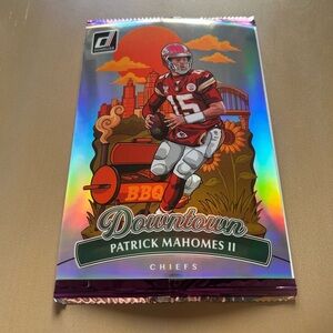 Patrick Mahomes Jumbo Downtown card